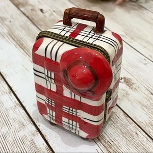 Magnifique Fine Porcelain Voyageur Luggage Trinket